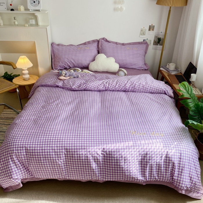 91家纺网 家纺一手货源 找家纺 星期八 2021新款13372千鸟格刺绣四件套 千鸟格紫