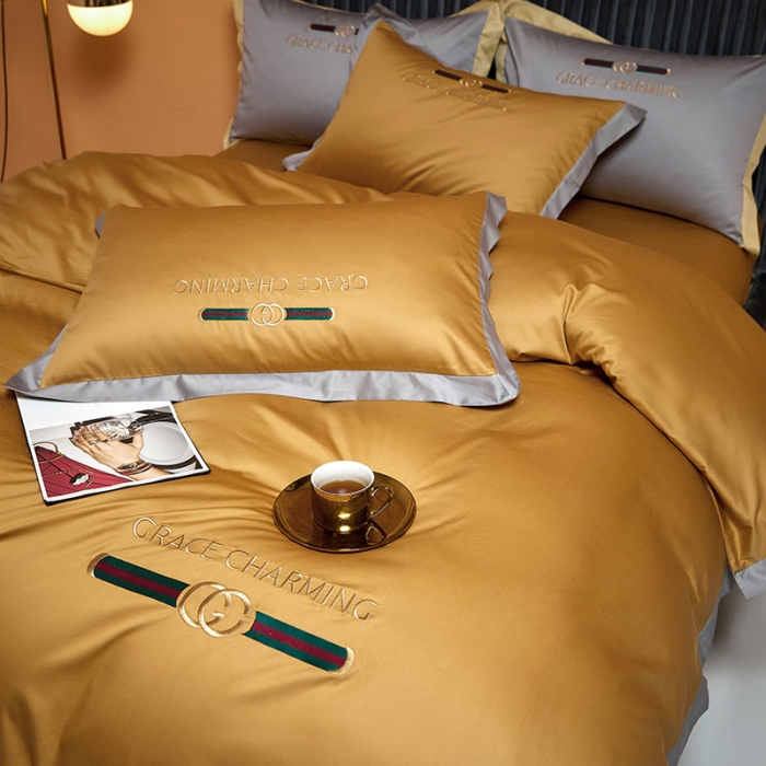 91家纺网 家纺一手货源 找家纺 爱缦 2021新款格蕾丝棚拍100支澳棉四件套 古金黄