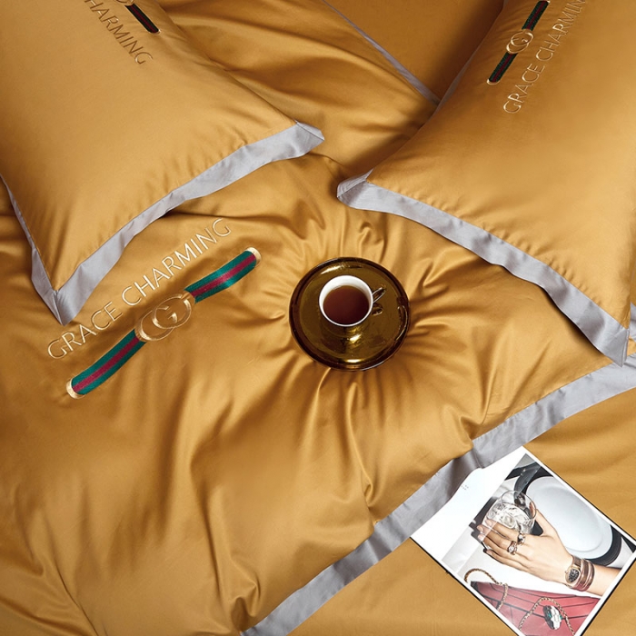 91家纺网 家纺一手货源 找家纺 爱缦 2021新款格蕾丝棚拍100支澳棉四件套 古金黄