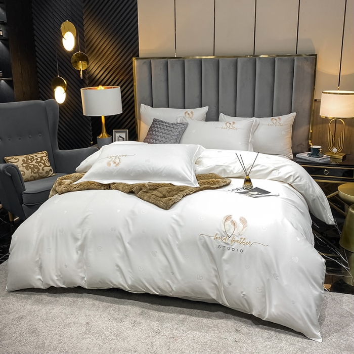 91家纺网 家纺一手货源 找家纺 品乐  2023新款全棉刺绣提花四件套 爱心-白