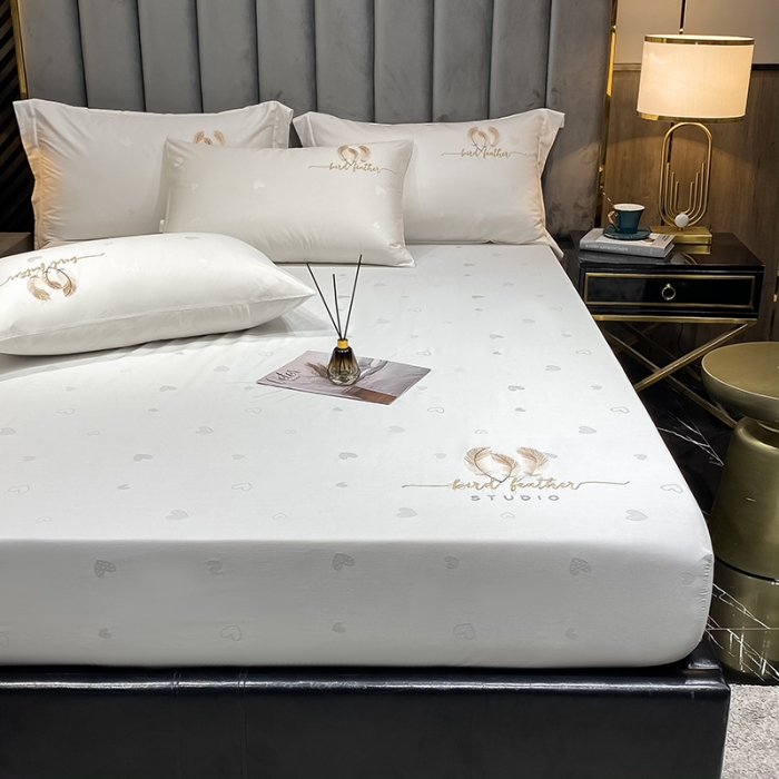 91家纺网 家纺一手货源 找家纺 品乐  2023新款全棉刺绣提花四件套 爱心-白