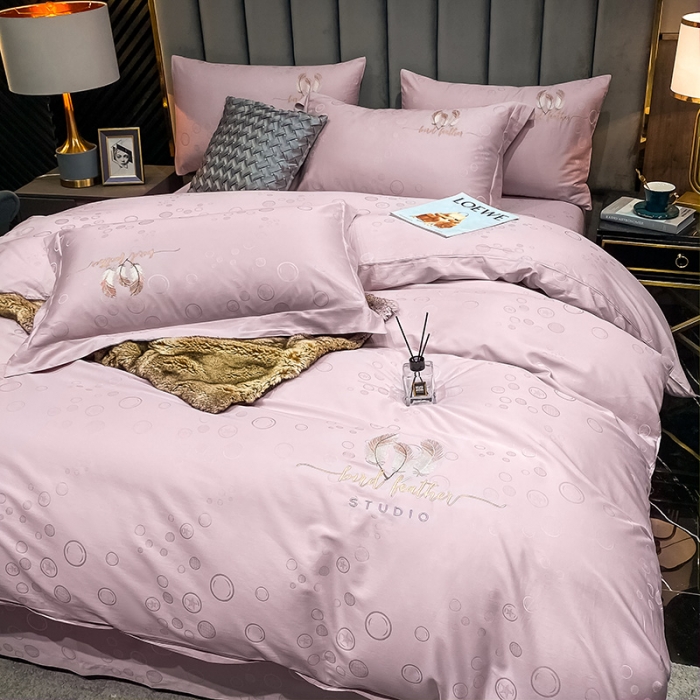 91家纺网 家纺一手货源 找家纺 品乐家纺 2023新款长绒棉提花刺绣单被套 泡泡-粉
