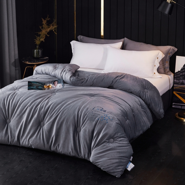 91家纺网 家纺一手货源 找家纺 2020新款石墨烯抗菌远红外加厚保暖臻丝绒冬被被子被芯摩登灰