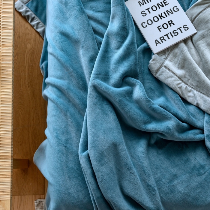 91家纺网 家纺一手货源 找家纺 总）直播爆款 AB牛奶绒复合毯  加厚毛毯