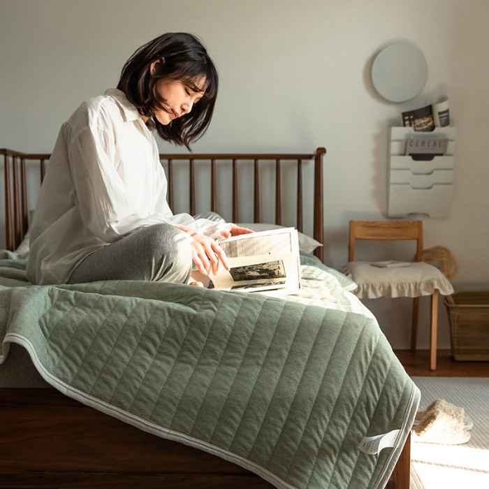 91家纺网 家纺一手货源 找家纺 法芙娜家纺 天竺棉夏凉被全棉空调被纯棉夏被纯色豆绿