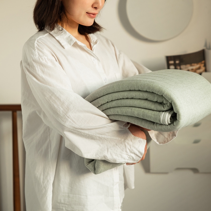 91家纺网 家纺一手货源 找家纺 法芙娜家纺 天竺棉夏凉被全棉空调被纯棉夏被纯色豆绿