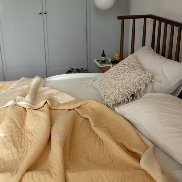 91家纺网 家纺一手货源 找家纺 法芙娜家纺 天竺棉夏凉被全棉空调被纯棉夏被纯色姜黄