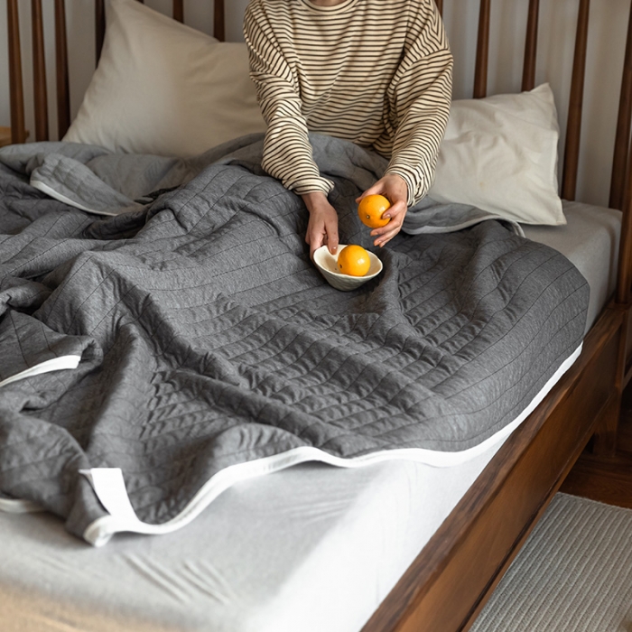 91家纺网 家纺一手货源 找家纺 法芙娜家纺 天竺棉夏凉被全棉空调被纯棉夏被纯色深灰