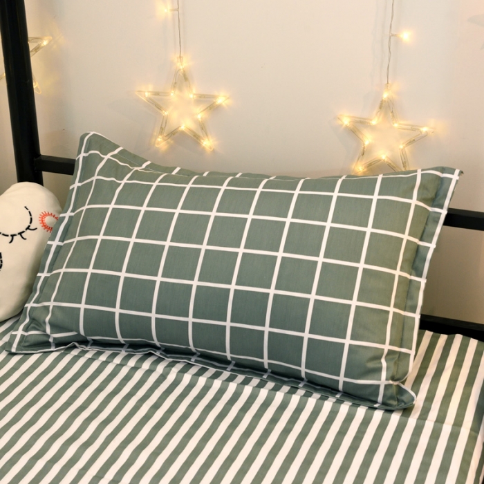 91家纺网 家纺一手货源 找家纺 朵希曼 全棉13372学生上下铺三件套系列 优雅格调-绿