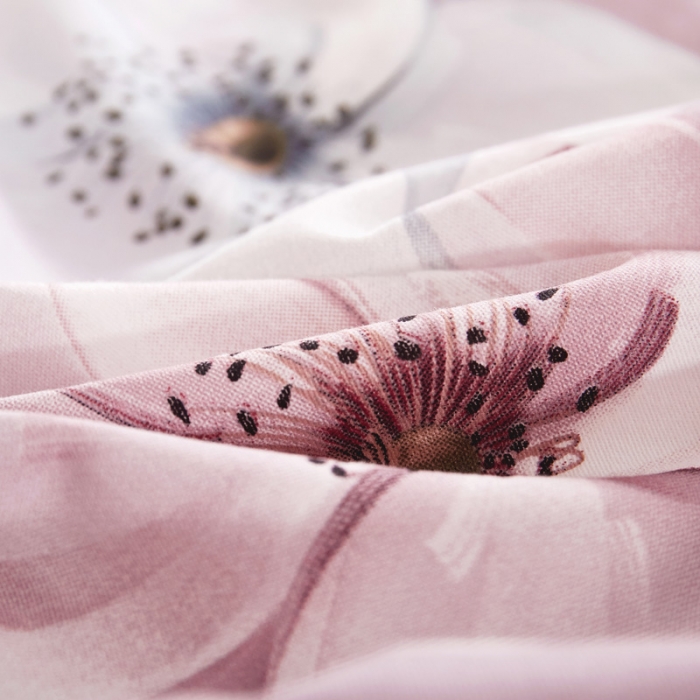 91家纺网 家纺一手货源 找家纺 雲归梦2021全棉大版四件套第二批花卉格调系列 兰庭浅雨-粉