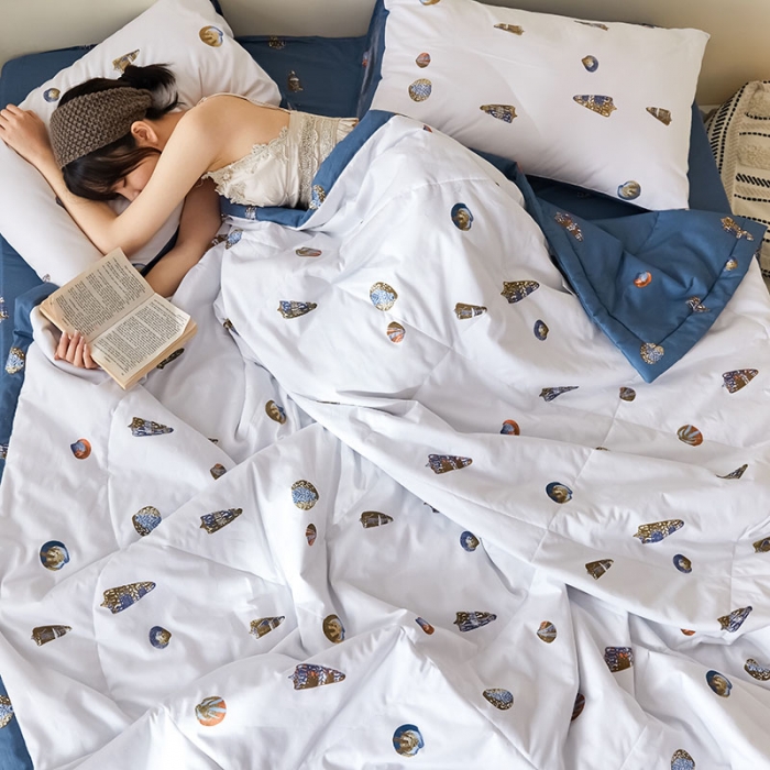 91家纺网 家纺一手货源 找家纺 莱福仕家纺 2022新款全棉喷气夏被四件套系列 贝壳情缘