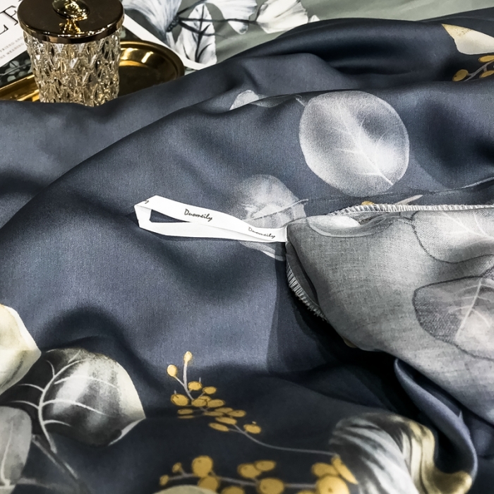 91家纺网 家纺一手货源 找家纺 朵美 2021新款60天丝印花四件套 仲夏雨夜