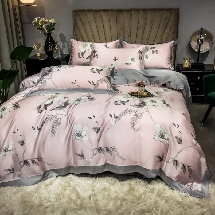 91家纺网 家纺一手货源 找家纺 朵美 2021新款60天丝数码印花夏被四件套 郊游咖