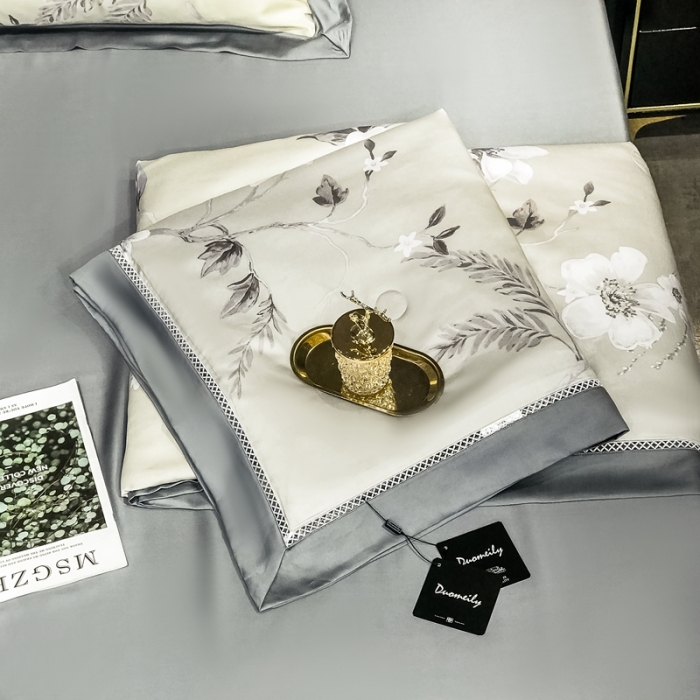 91家纺网 家纺一手货源 找家纺 朵美 2021新款60天丝数码印花夏被四件套 郊游绿