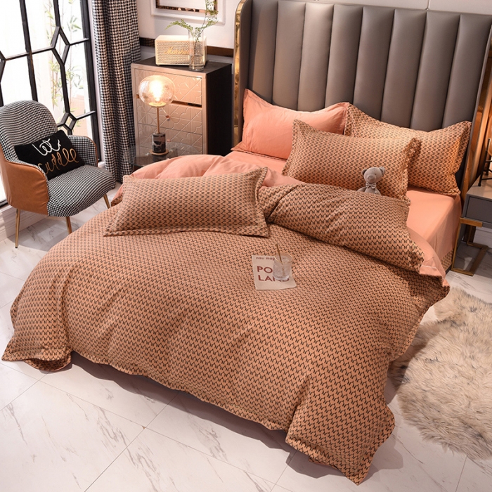 91家纺网 家纺一手货源 找家纺 绒世界 2021新款水洗棉印花千鸟格四件套 稻草黄