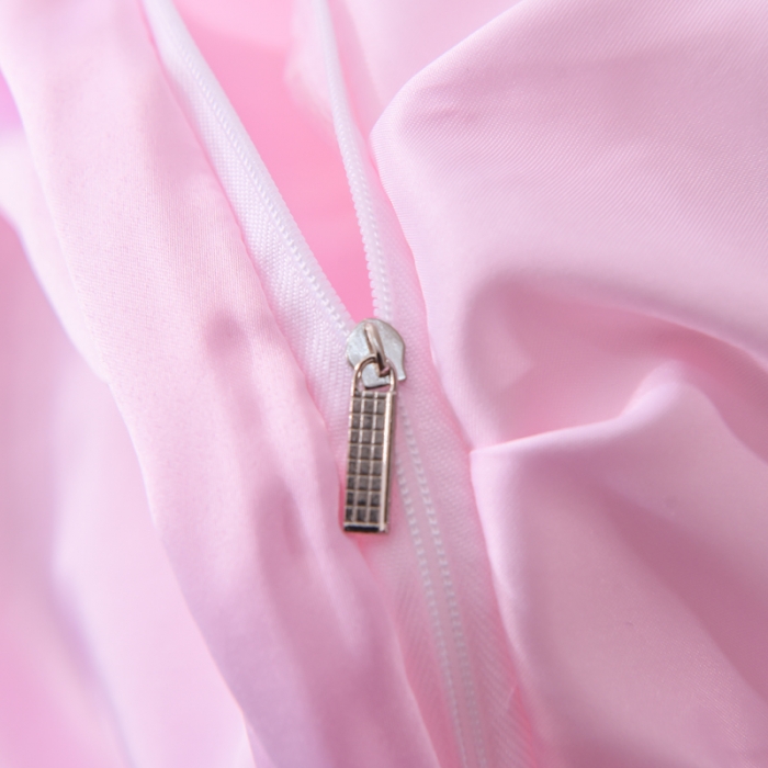 91家纺网 家纺一手货源 找家纺 绒世界 2021新款水洗真丝床裙款四件套 小圆点