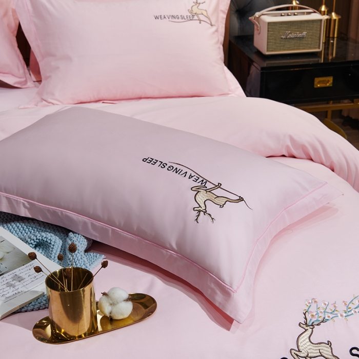 91家纺网 家纺一手货源 找家纺 U品汇春夏新品60s长绒棉绣花全棉刺绣四件套梅花鹿系列少女粉