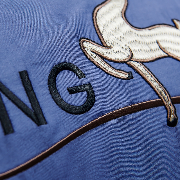 91家纺网 家纺一手货源 找家纺 U品汇春夏新品60s长绒棉绣花全棉刺绣四件套梅花鹿系列深邃蓝