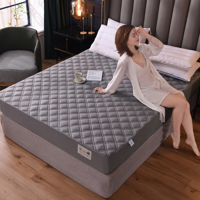 91家纺网 家纺一手货源 找家纺 豪选2025新款上新纯棉夹棉床笠床垫套抗菌可裸睡四季款 灰色