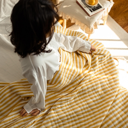 新款 全棉针织棉夏被 天竺棉夏凉被 姜黄条纹