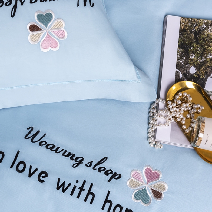 91家纺网 家纺一手货源 找家纺 U品汇 2021春夏新品60s长绒棉绣花全棉刺绣四件套四叶草 蒂芙尼蓝