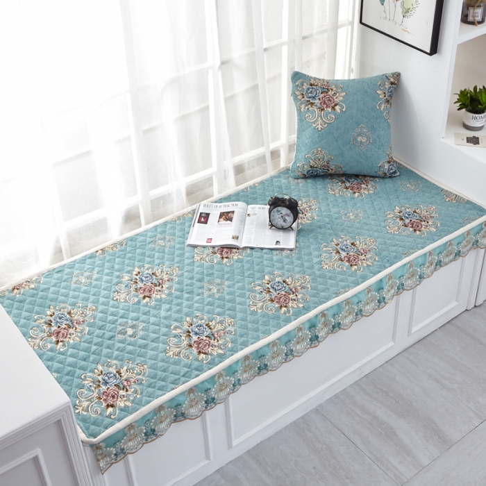 91家纺网 家纺一手货源 找家纺 U品汇 2021新款刺绣系列飘窗垫 雪尼尔-宾利蓝