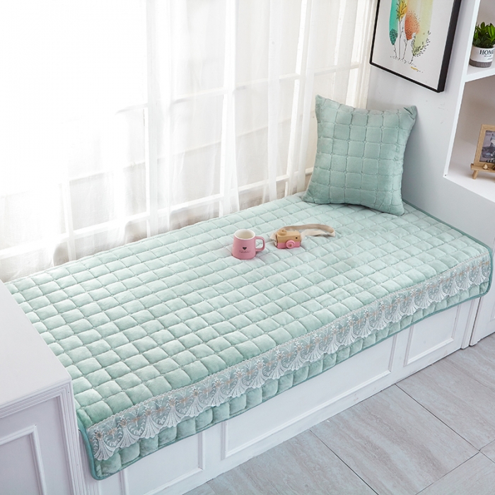 91家纺网 家纺一手货源 找家纺 U品汇 2021新款法莱绒花边飘窗垫 抹茶绿