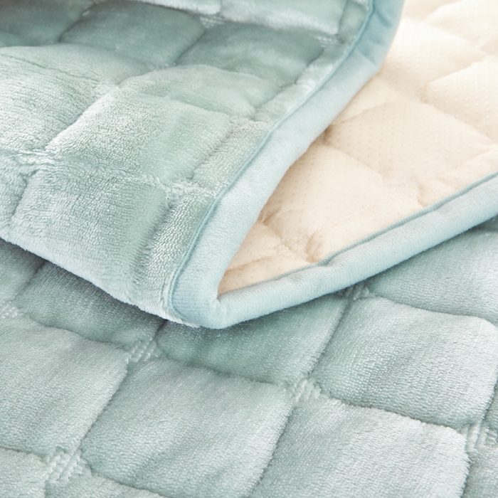 91家纺网 家纺一手货源 找家纺 U品汇 2021新款法莱绒花边飘窗垫 抹茶绿