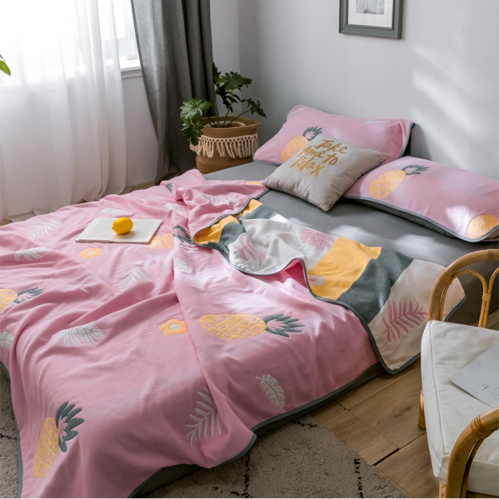 91家纺网 家纺一手货源 找家纺 朴尔  2021新款时尚六层全棉纱布毛巾被菠萝物语-粉