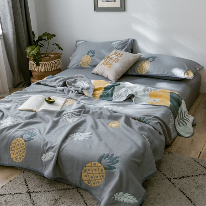 91家纺网 家纺一手货源 找家纺 朴尔  2021新款时尚六层全棉纱布毛巾被菠萝物语-灰