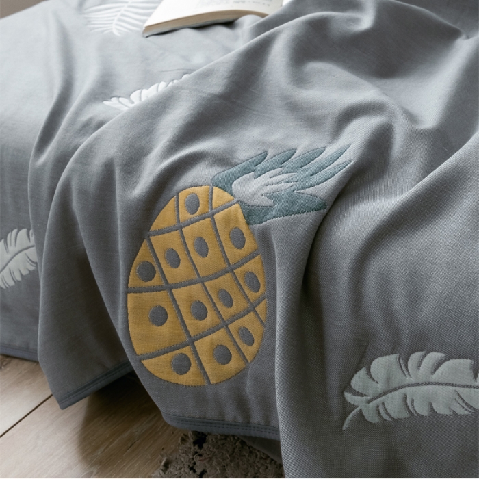 91家纺网 家纺一手货源 找家纺 朴尔  2021新款时尚六层全棉纱布毛巾被菠萝物语-灰