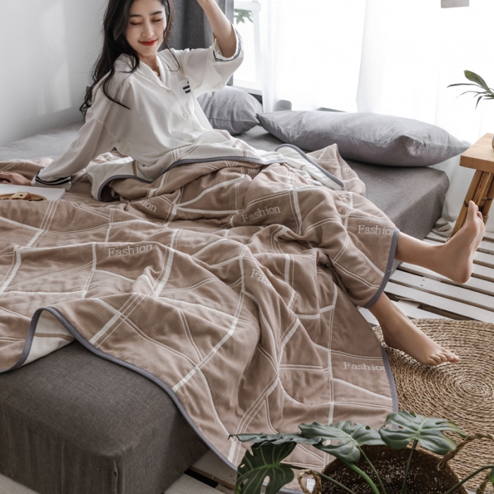 91家纺网 家纺一手货源 找家纺 朴尔  2021新款时尚六层全棉纱布毛巾被简约驼