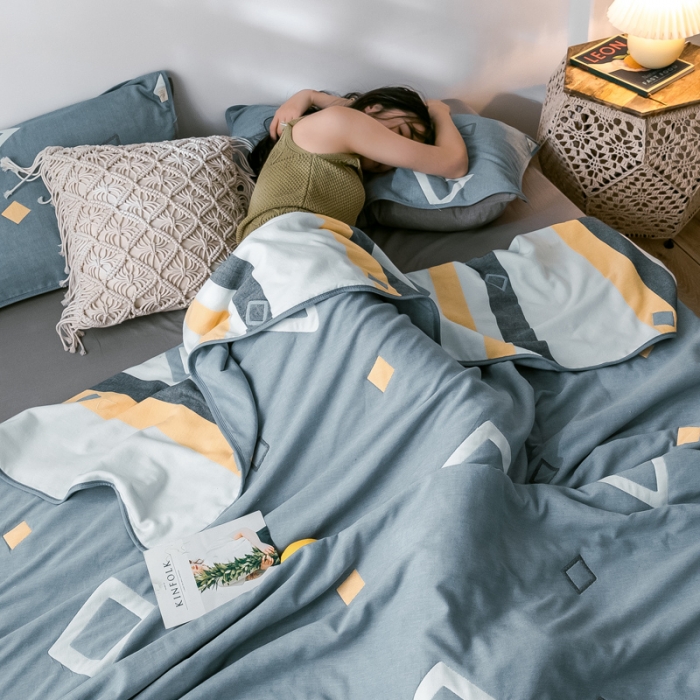 91家纺网 家纺一手货源 找家纺 朴尔  2021新款时尚六层全棉纱布毛巾被时尚几何-蓝