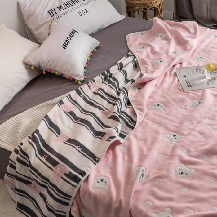 91家纺网 家纺一手货源 找家纺 朴尔  2021新款时尚六层全棉纱布毛巾被甜蜜小熊-粉