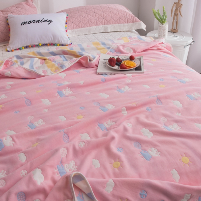 91家纺网 家纺一手货源 找家纺 朴尔 2021新款经典六层纱布全棉毛巾被系列 小猪琪琪-粉