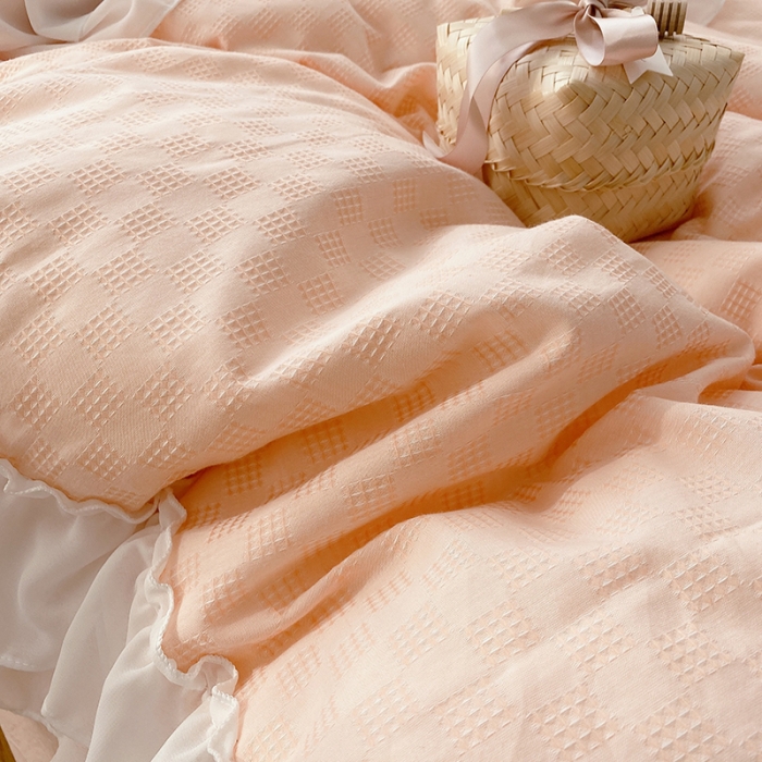 91家纺网 家纺一手货源 找家纺 玛奇朵 2021新款雪纺纱全棉色织提花四件套 华夫格-粉