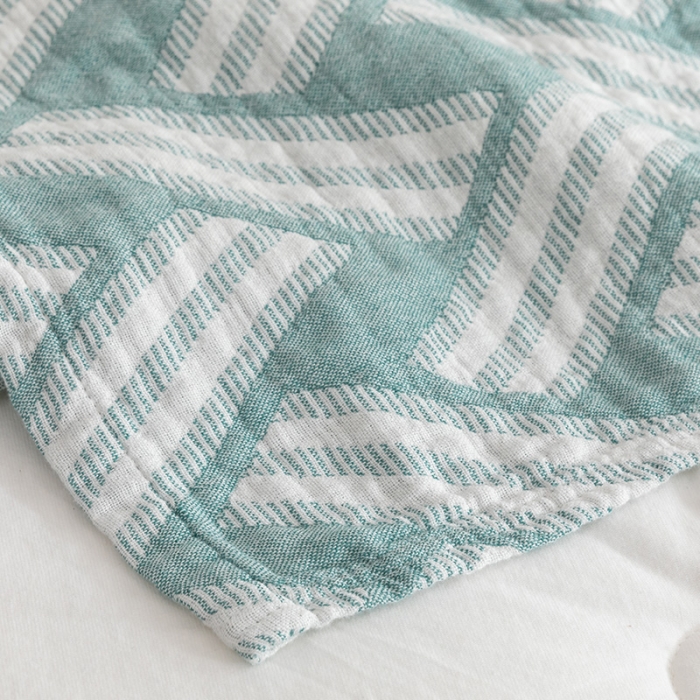 91家纺网 家纺一手货源 找家纺 朴尔2021新品塞尚风格全棉水洗棉三层纱布毛巾被 格里尼-绿