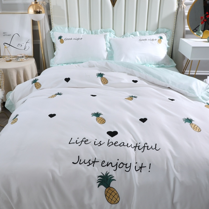 91家纺网 家纺一手货源 找家纺 全棉60支贡缎长绒棉公主风韩版绣花四件套 依依菠萝-浅绿