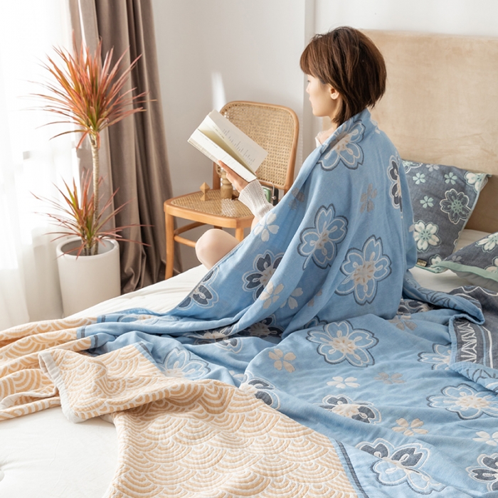 91家纺网 家纺一手货源 找家纺 朴尔2021新款四层韩版碎花风全棉纱布毛巾被花亭玉暖-蓝