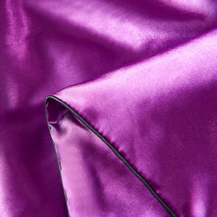 91家纺网 家纺一手货源 找家纺 被多多 2022新款真丝夏被可配四件套 魅力紫