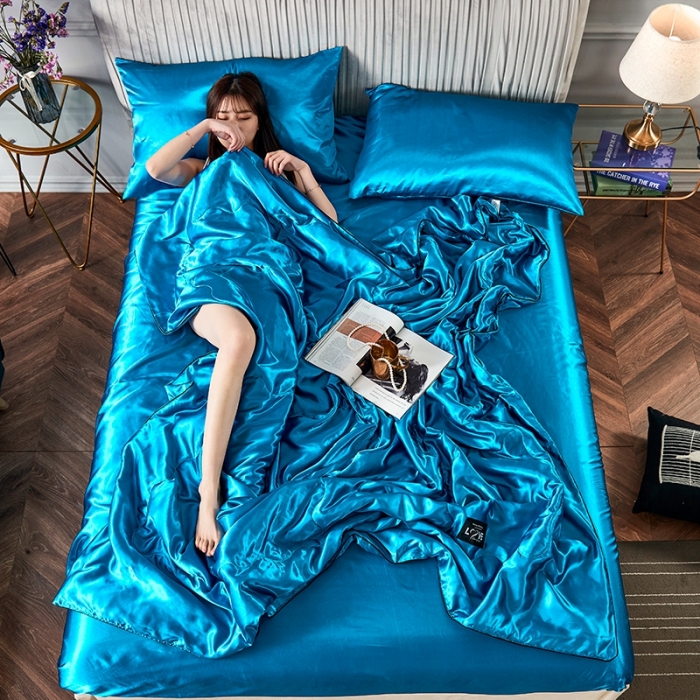 91家纺网 家纺一手货源 找家纺 被多多 2022新款真丝夏被可配四件套 梦之蓝