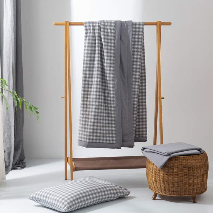 91家纺网 家纺一手货源 找家纺 棉邦 2021新款全棉水洗棉夏被四件套 幻彩格-灰