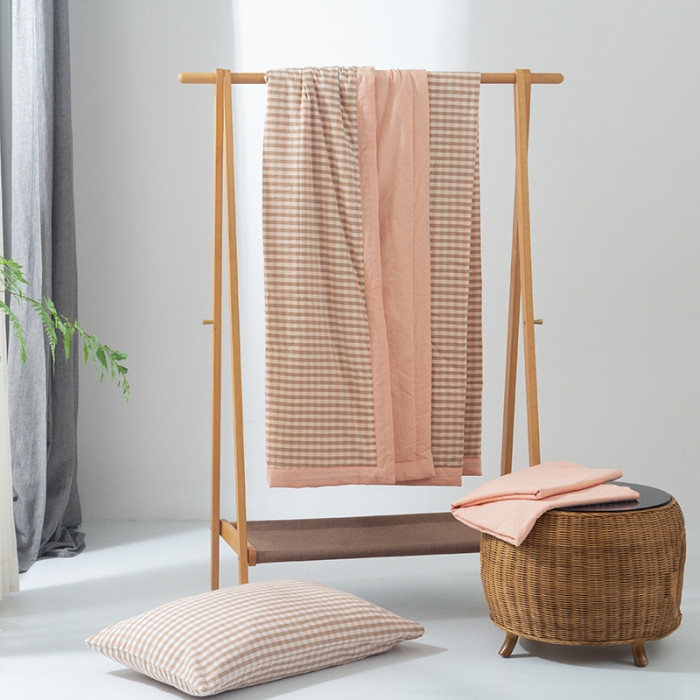 91家纺网 家纺一手货源 找家纺 棉邦 2021新款全棉水洗棉夏被四件套 蜜粉小格