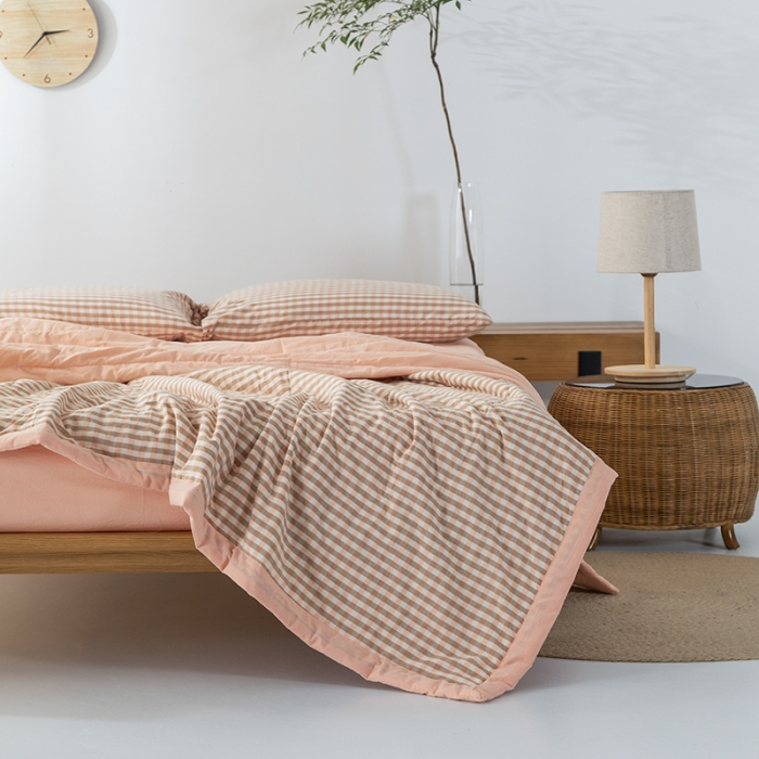 91家纺网 家纺一手货源 找家纺 棉邦 2021新款全棉水洗棉夏被四件套 蜜粉小格