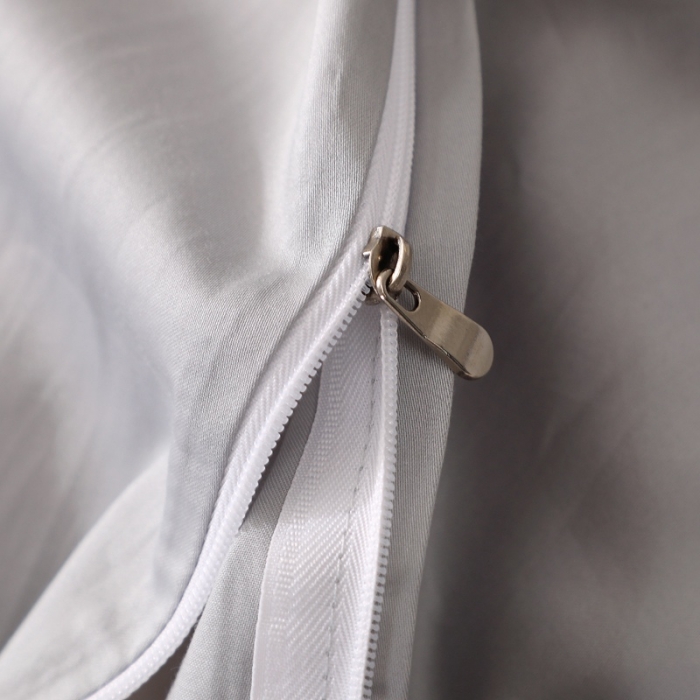 91家纺网 家纺一手货源 找家纺 2021新款纯色拼色纯棉全棉60S贡缎长绒棉绣花四件套 黑灰