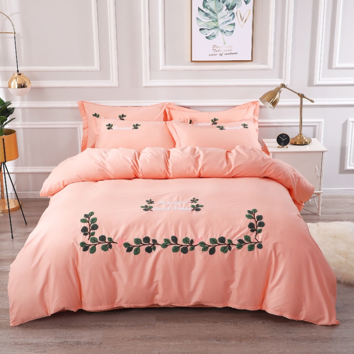 91家纺网 家纺一手货源 找家纺 2021新款全棉13372毛巾绣纯棉刺绣花四件套 爱之蔓玉色