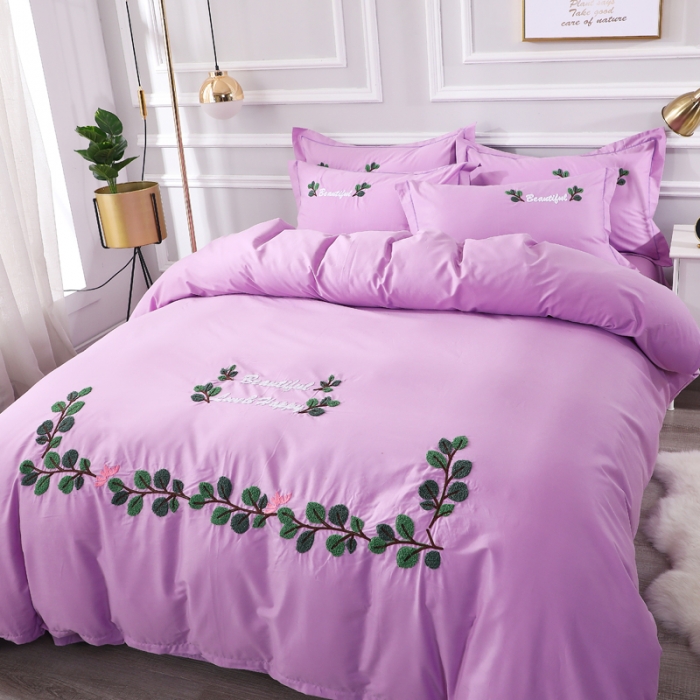 91家纺网 家纺一手货源 找家纺 2021新款全棉13372毛巾绣纯棉刺绣花四件套 爱之蔓紫色