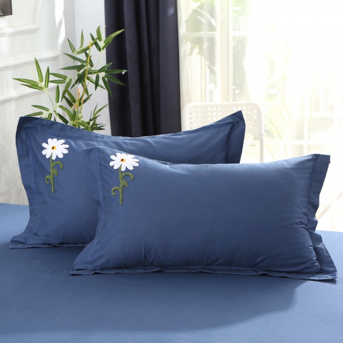 91家纺网 家纺一手货源 找家纺 2021新款全棉13372毛巾绣纯棉刺绣花四件套夏花绽放藏青