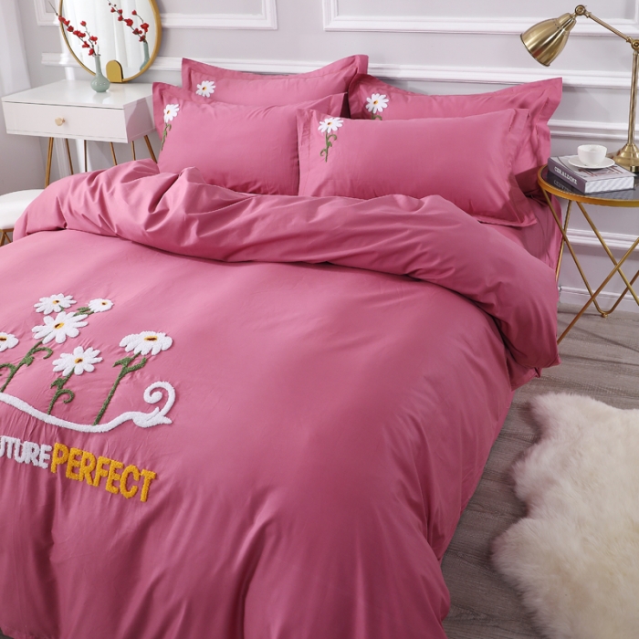 91家纺网 家纺一手货源 找家纺 2021新款全棉13372毛巾绣纯棉刺绣花四件套夏花绽放豆沙