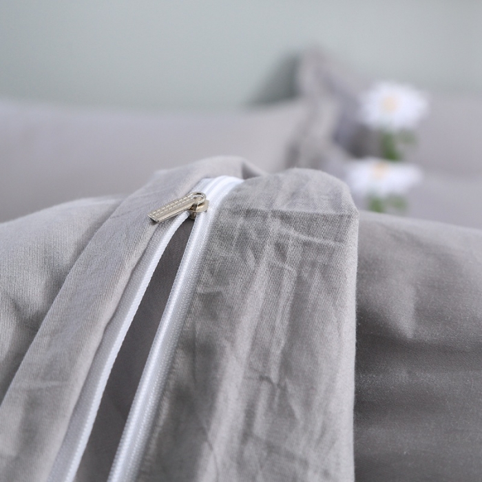 91家纺网 家纺一手货源 找家纺 2021新款全棉13372毛巾绣纯棉刺绣花四件套夏花绽放灰色